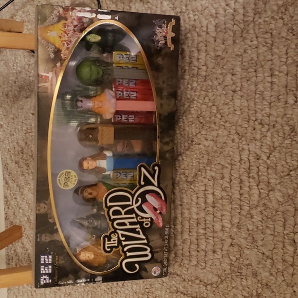 Wizard of Oz pez dispenser - Picture 1 of 3